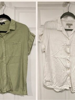 Set of 2 Short-Sleeve Button-Down Shirts